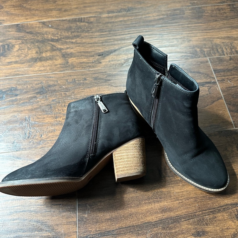 Blondo Waterproof Heeled Ankle Boots